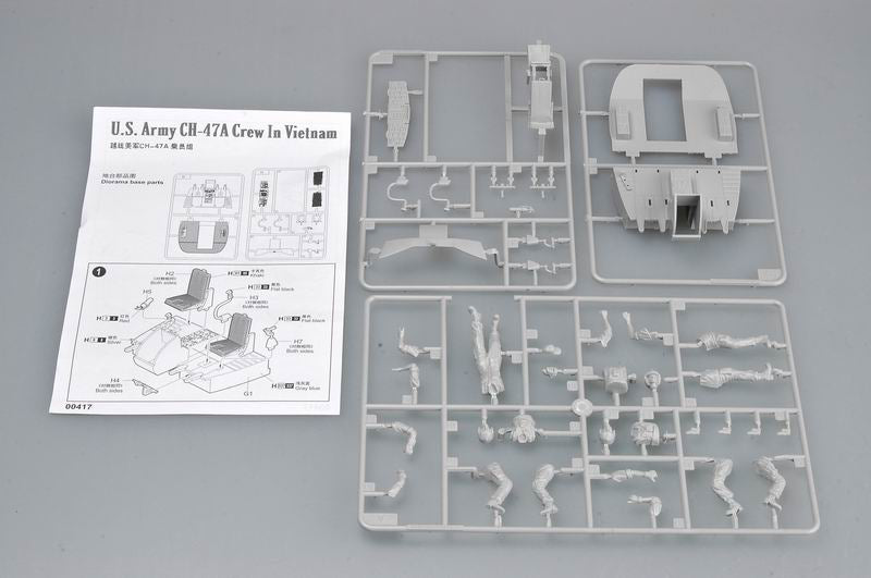 Trumpeter US Army CH-47 Crew in Vietnam 00417 1:35