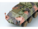 Trumpeter 00371 USMC LAV-C2 Light Armored Vehicle-Command&Control 1:35
