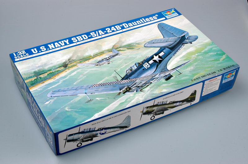 Trumpeter U.S.NAVY SBD-5/A-24BDauntless 02243 1:32