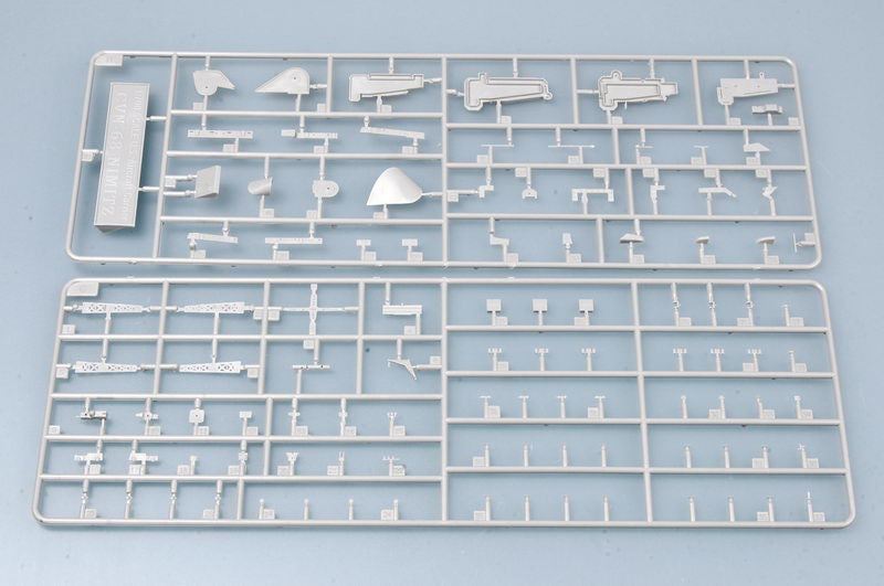 Trumpeter USS NIMITZ CVN-68 05714 1:700