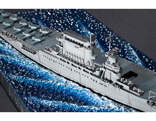 Trumpeter 05728 USS ESSEX CV-9 1:700