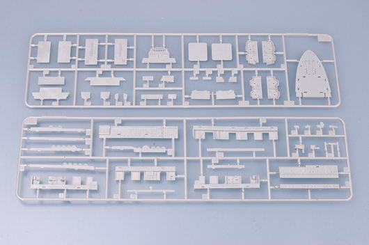 Trumpeter 05727 USS HORNET CV-8 1:700