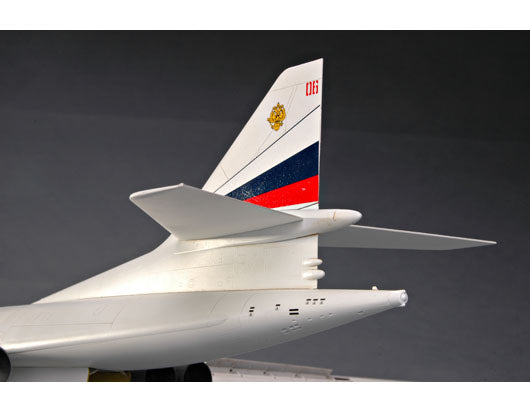 Trumpeter TU-160BLACKJACKÃƒâ€šÃ‚ÂBOMBER 01620 1:72