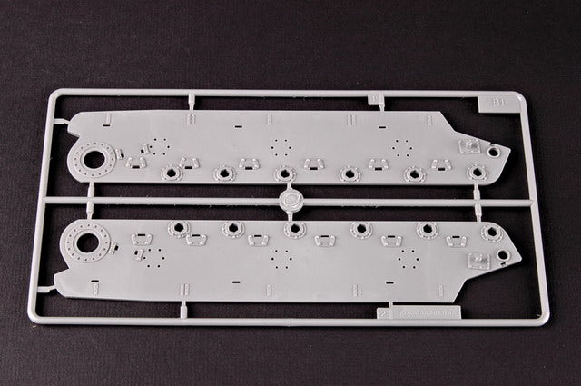 Trumpeter 00359 Russia KV-1 model 1942 Heavy Cast Turret Tank 1:35