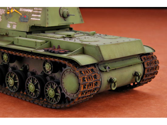 Trumpeter 00358 Russia KV-1 model 1942 Simplified Turret Tank 1:35