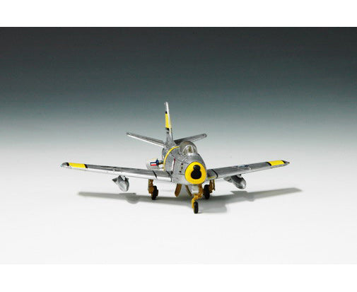 Trumpeter F-86F-30-NA Sabre 01320 1/144