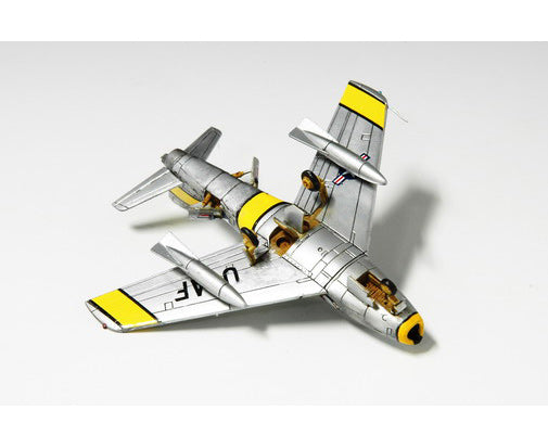 Trumpeter F-86F-30-NA Sabre 01320 1/144