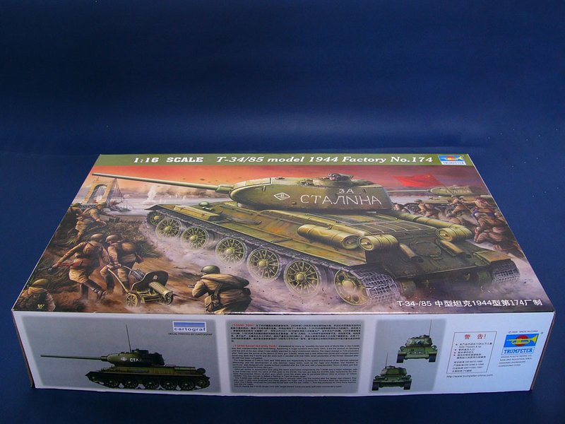 Trumpeter 00902 T-34/85 Model 1944 Factory No 183 1:16
