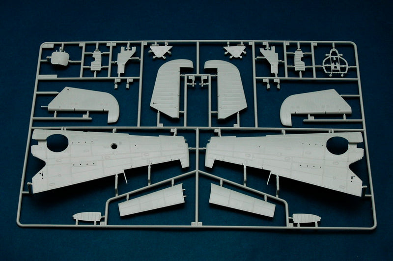 Trumpeter TBM-3 AVENGER 02234 1:32