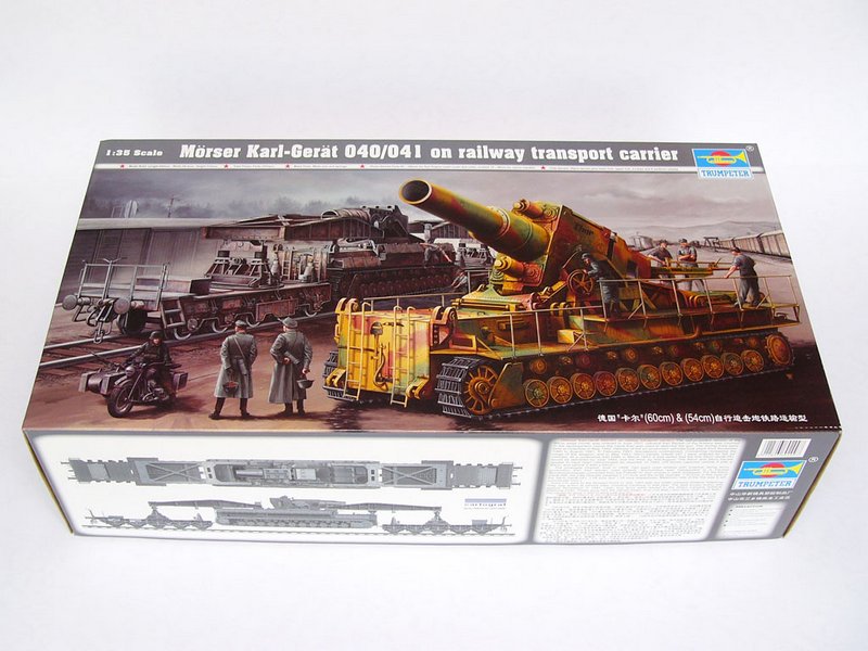 Trumpeter 00209 Morser Karl-Gerat 040/041 on railway transport carrier 1:35