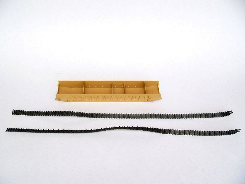 Trumpeter 00209 Morser Karl-Gerat 040/041 on railway transport carrier 1:35