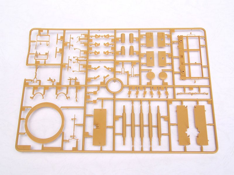 Trumpeter 00209 Morser Karl-Gerat 040/041 on railway transport carrier 1:35