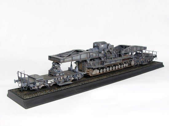 Trumpeter 00209 Morser Karl-Gerat 040/041 on railway transport carrier 1:35