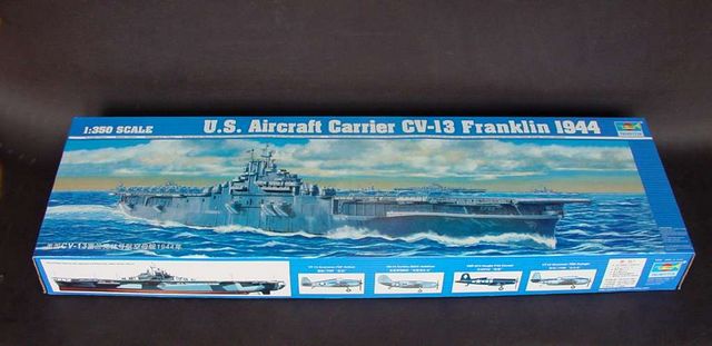 Trumpeter U.S. Aircraft Carrier CV-13 Franklin 1944 05604 1:350