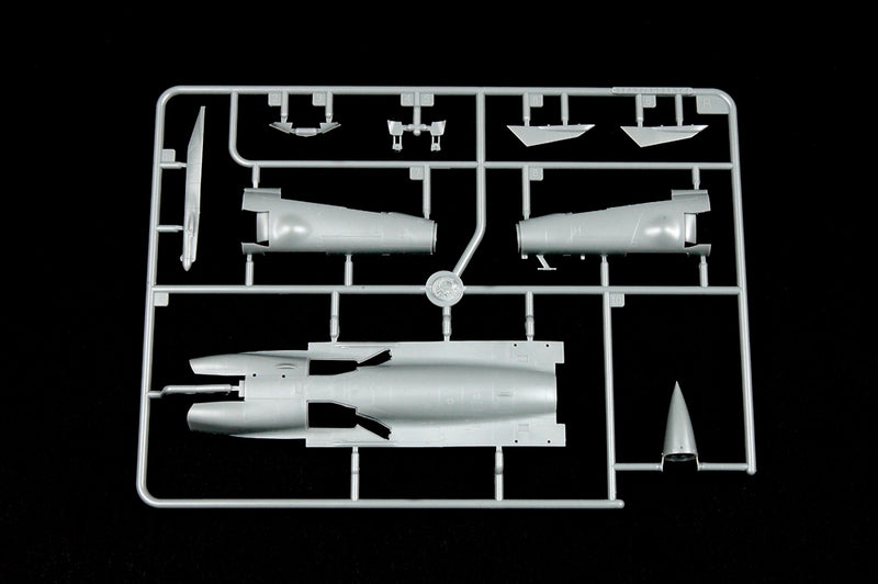 Trumpeter Chinese FC-1 Fierce Dragon (Pakistani JF-17 Thunder) 01657 1:72