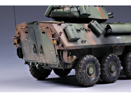 Trumpeter USMC LAV-25 Ã¢â‚¬Å“PIRANHAÃ¢â‚¬Â 00349 1:35