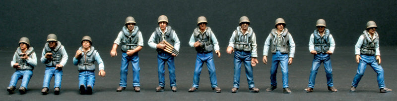 Italeri 5606 - SCALE 1 : 35 PT BOAT CREW