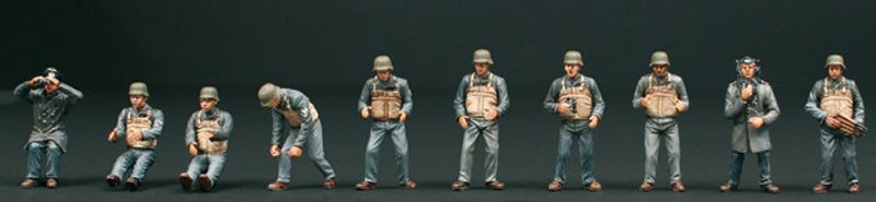 Italeri 5607 - SCALE 1 : 35 SCHNELLBOOT CREW