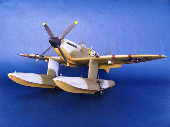 Trumpeter Supermarine Spitfire MK.Vb Float Plane 02404 1:24