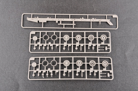Trumpeter 01021 HEMTT M983 Tracto 1:35