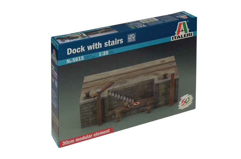 Italeri 5615 - SCALE 1 : 35 Dock with Stairs