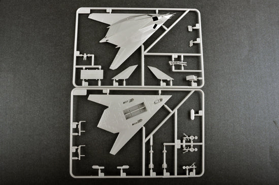 Trumpeter F-117A NIGHTHAWK 01330 1/144