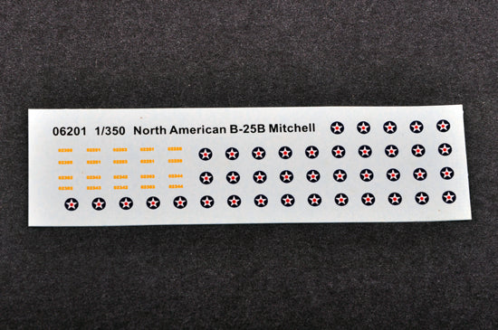Trumpeter 06201 1/350 B-25B Mitchell Bombers