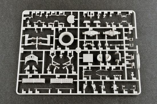 Trumpeter Soviet 2K11A TEL w/9M8M Missile "Krug-a"(SA-4 Ganef) 09523 1:35