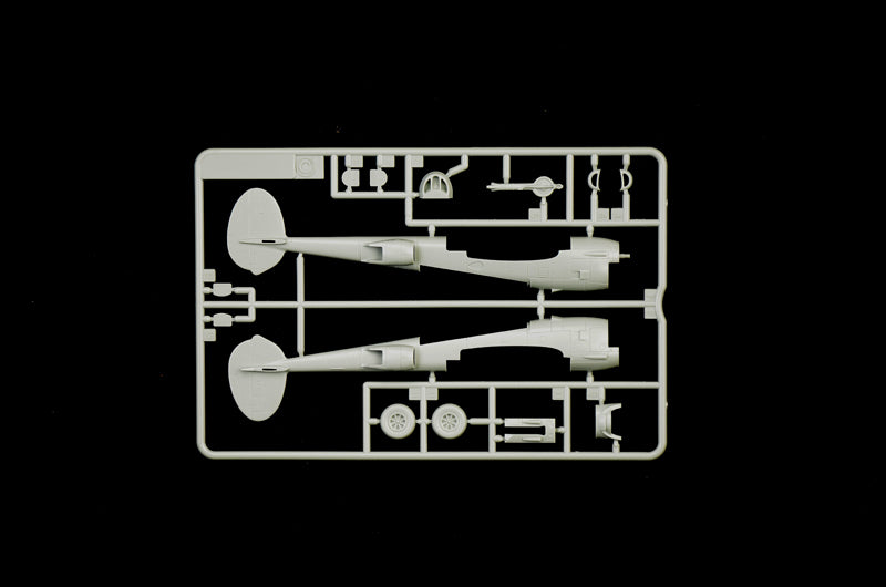 Italeri 1446 - SCALE 1 : 72 P-38J Lightning