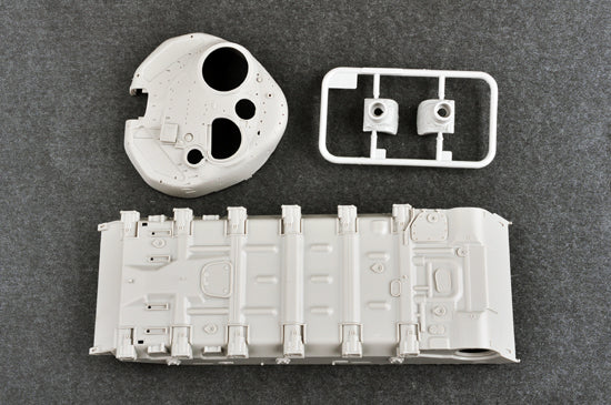 Trumpeter 09507 Russian T-72B2 MBT (ROGATKA) 1:35