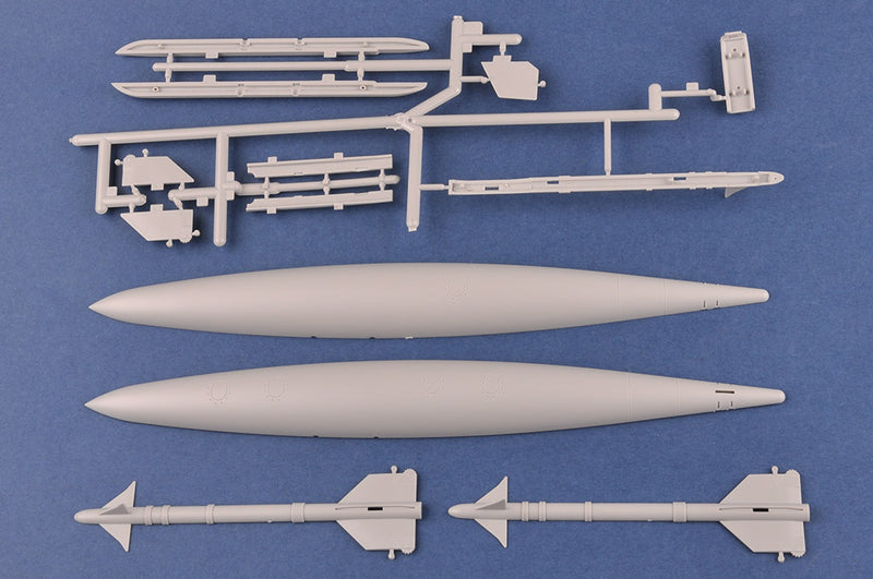 HobbyBoss 81804  AV-8B Harrier II, 1:18 Scale