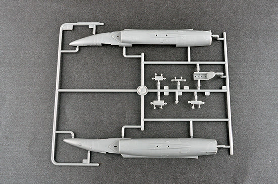 Trumpeter Nanchang Q-5 Yi 01684 1:72