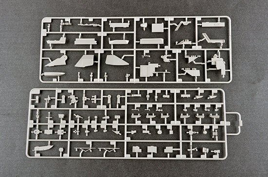 Trumpeter USS Kitty Hawk CV-63 06714 1:700