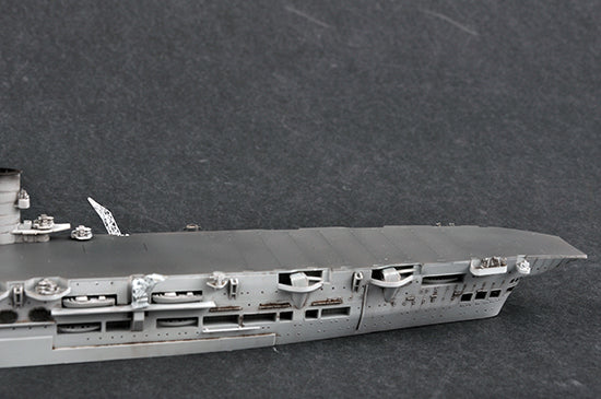 Trumpeter HMS Ark Royal 1939 06713 1:700