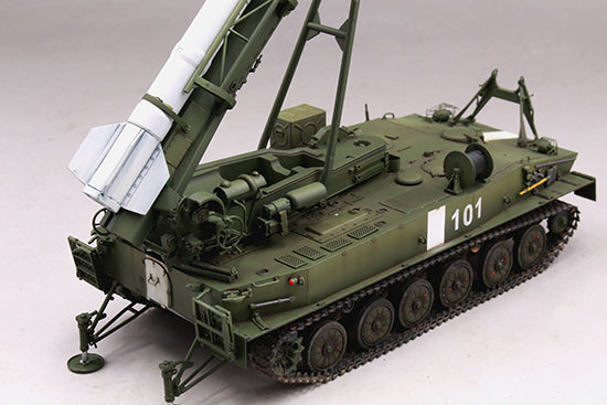 Trumpeter 2P16 Launcher with Missile of 2k6 Luna (FROG-5) 09545 1:35