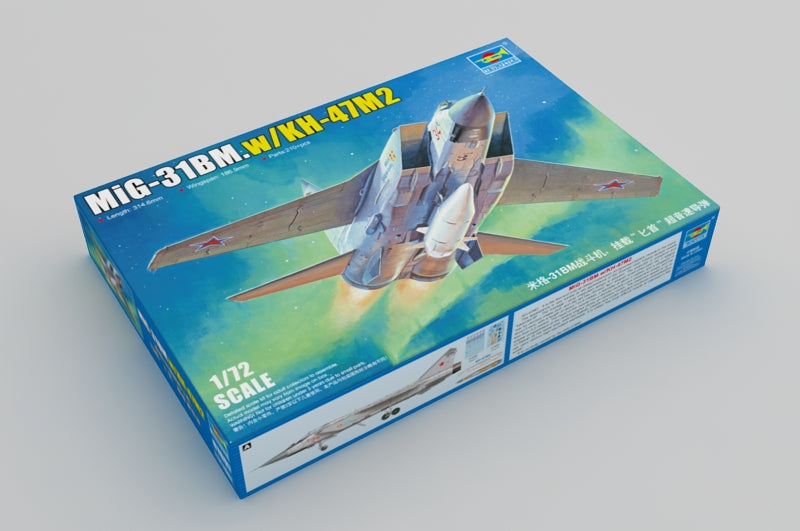 Trumpeter MiG-31BM. w/KH-47M2 01697 1:72