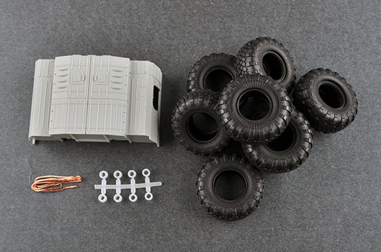 Trumpeter 01050 MAZ-7313 Truck 1:35