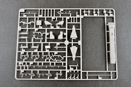 Trumpeter 01051 Russian 9P78-1 TEL for 9K720 Iskander-M System (SS-26 Stone) 1:35