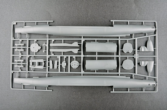 Trumpeter Soviet Tu-22 "Blinder" tactical bomber 01695 1:72