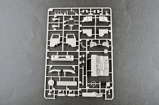 Trumpeter 01060 Russian 72V6E4 Combat Vehicle of 96K6 Pantsir -S1 ADMGS 1:35