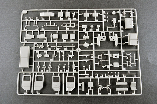 Trumpeter 01069 PHL-03 Multiple Launch Rocket System 1:35