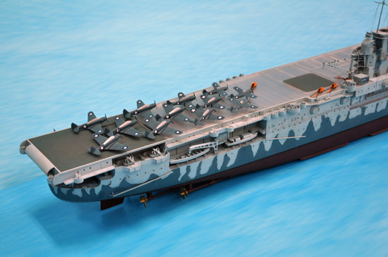 I Love Kit 62001 1:200 USS Hornet CV-8