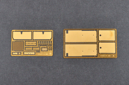 I Love Kit 63501 1:35 U.S. M19 Tank Transporter With Hard Top Cab