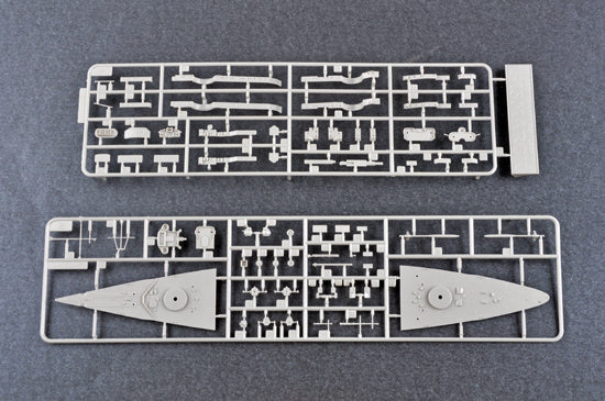 I Love Kit 65307 1:700 Top Grade German Bismarck Battleship