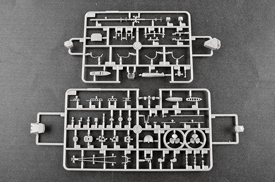 Trumpeter German Tirpitz Battleship 05359 1:350