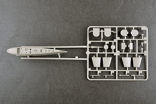 Trumpeter PLAN Type 092 Xia Class SSBN 05910 1:144