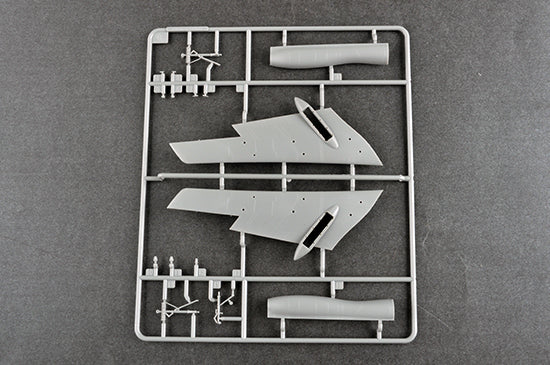 Trumpeter Xian H-6K Bomber 03930 1:144