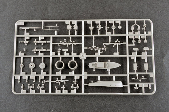 Trumpeter German Gneisenau Battleship 03714 1:200