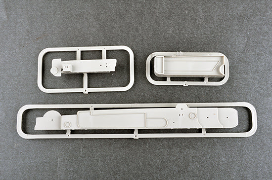 Trumpeter 05633 Aircraft Carrier Weser 1:350