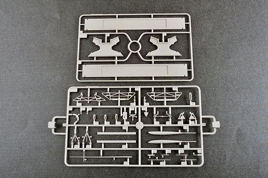 Trumpeter 05633 Aircraft Carrier Weser 1:350